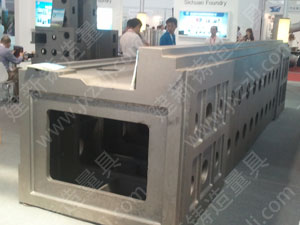 �C������